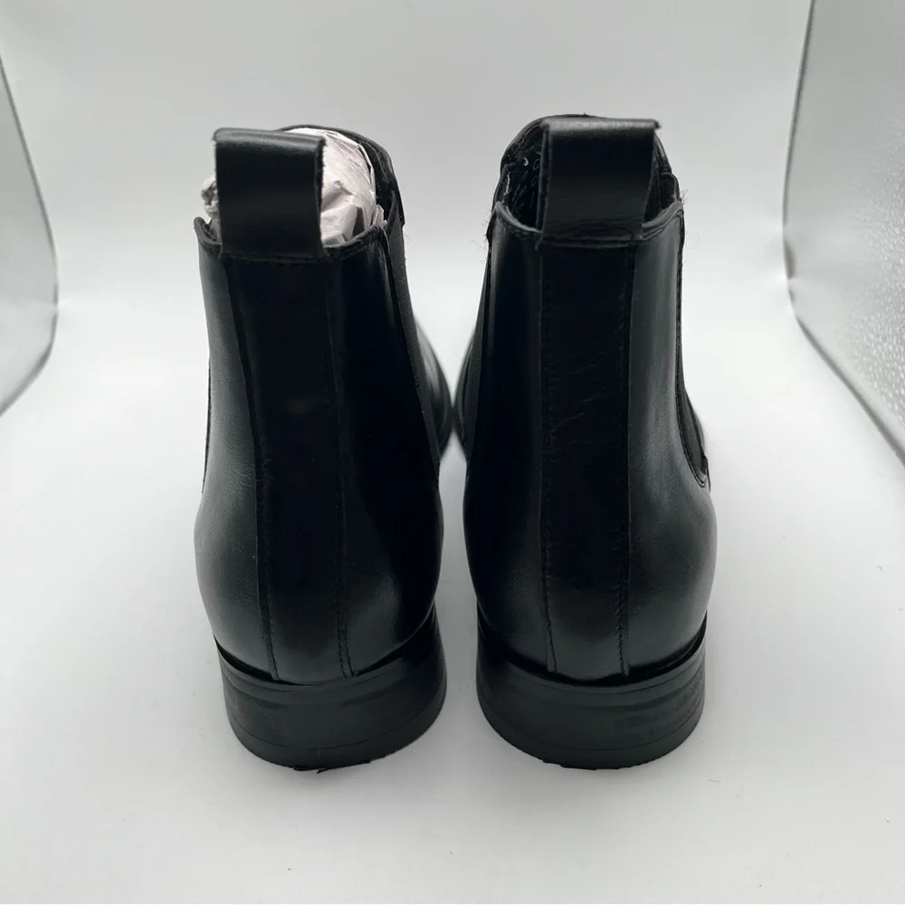 NWOB Azarman Men’s Black size 6.5 Leather Almond Toe Chelsea Boots